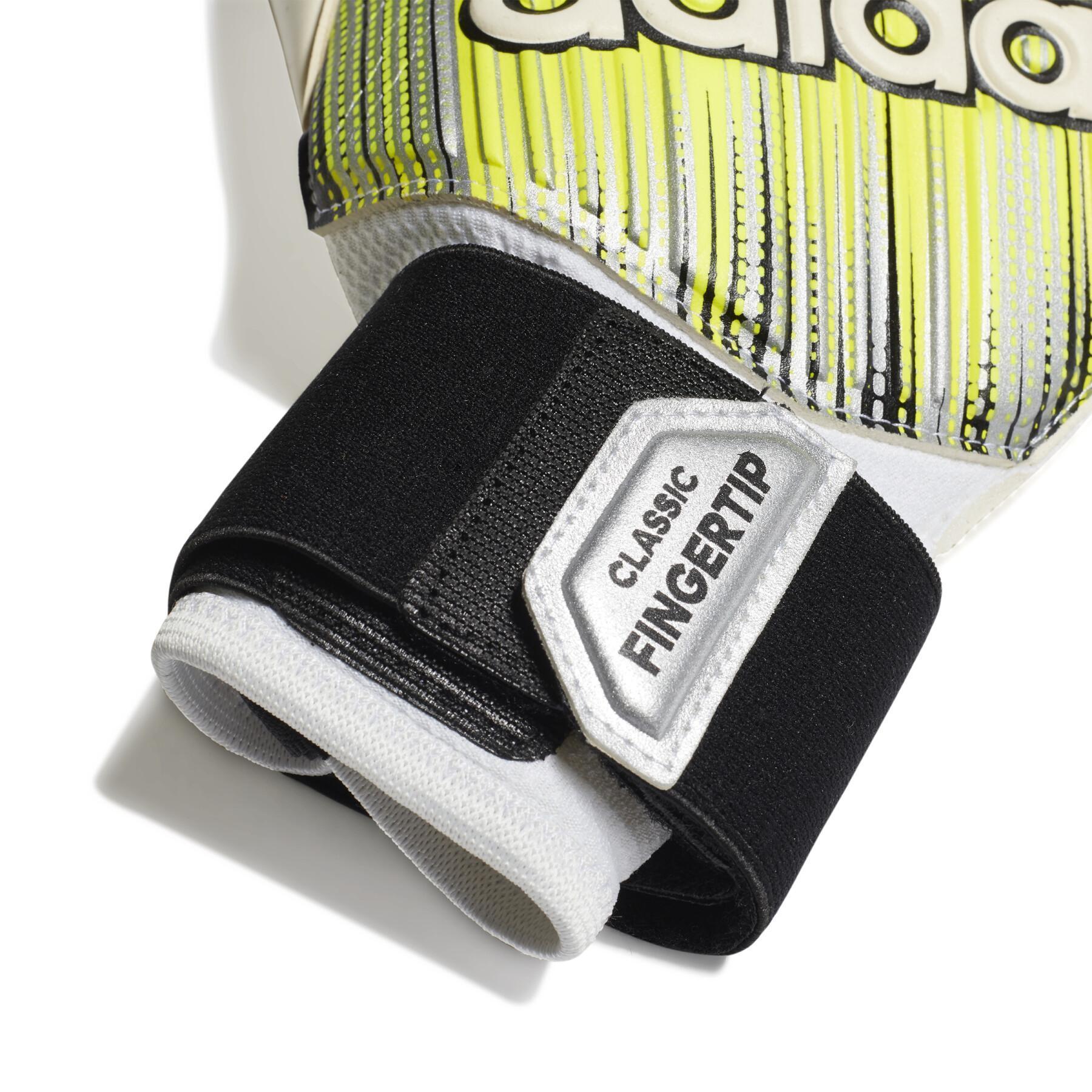 Rękawice bramkarskie adidas Classic Pro Fingertip