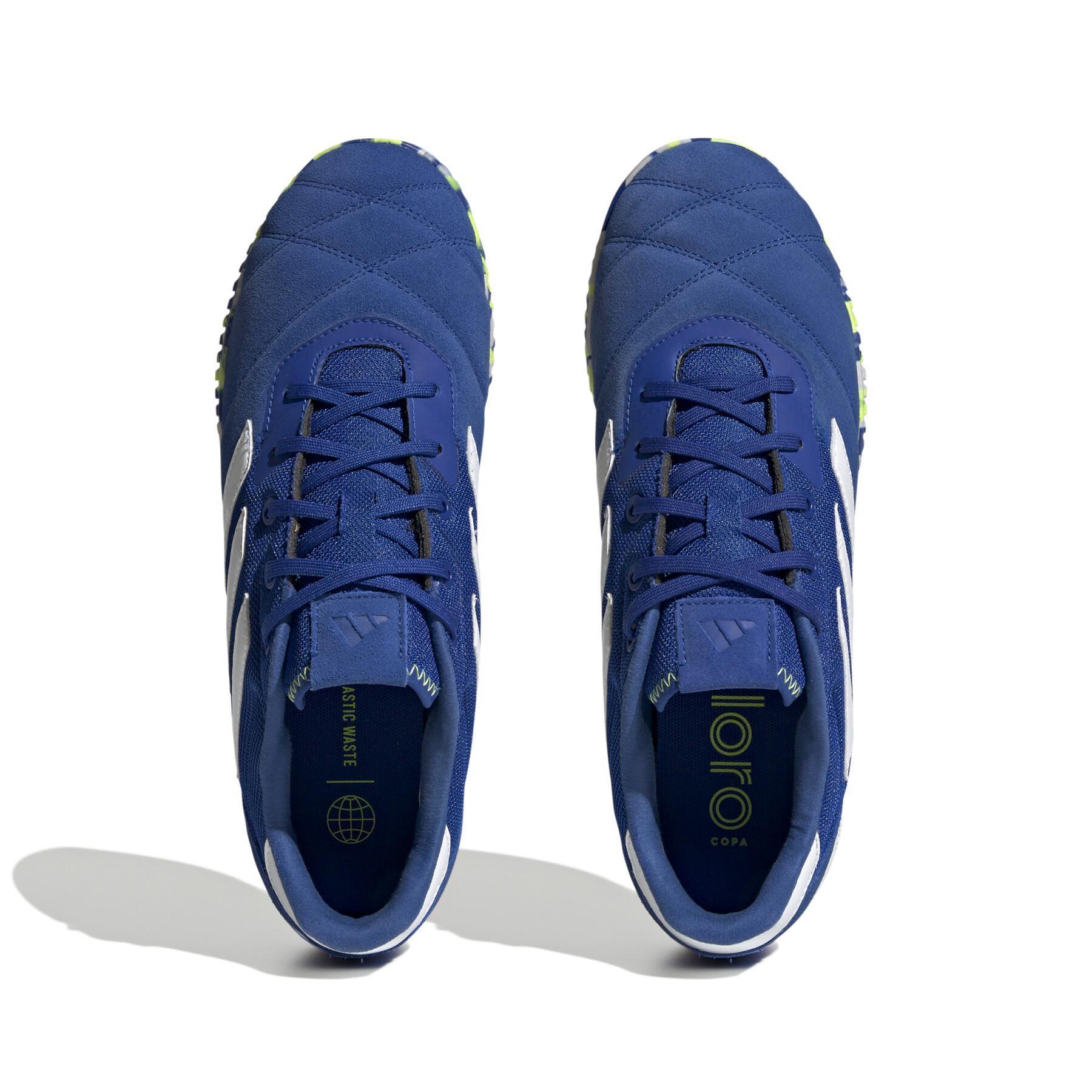 Buty do piłki nożnej halowej adidas Copa Gloro