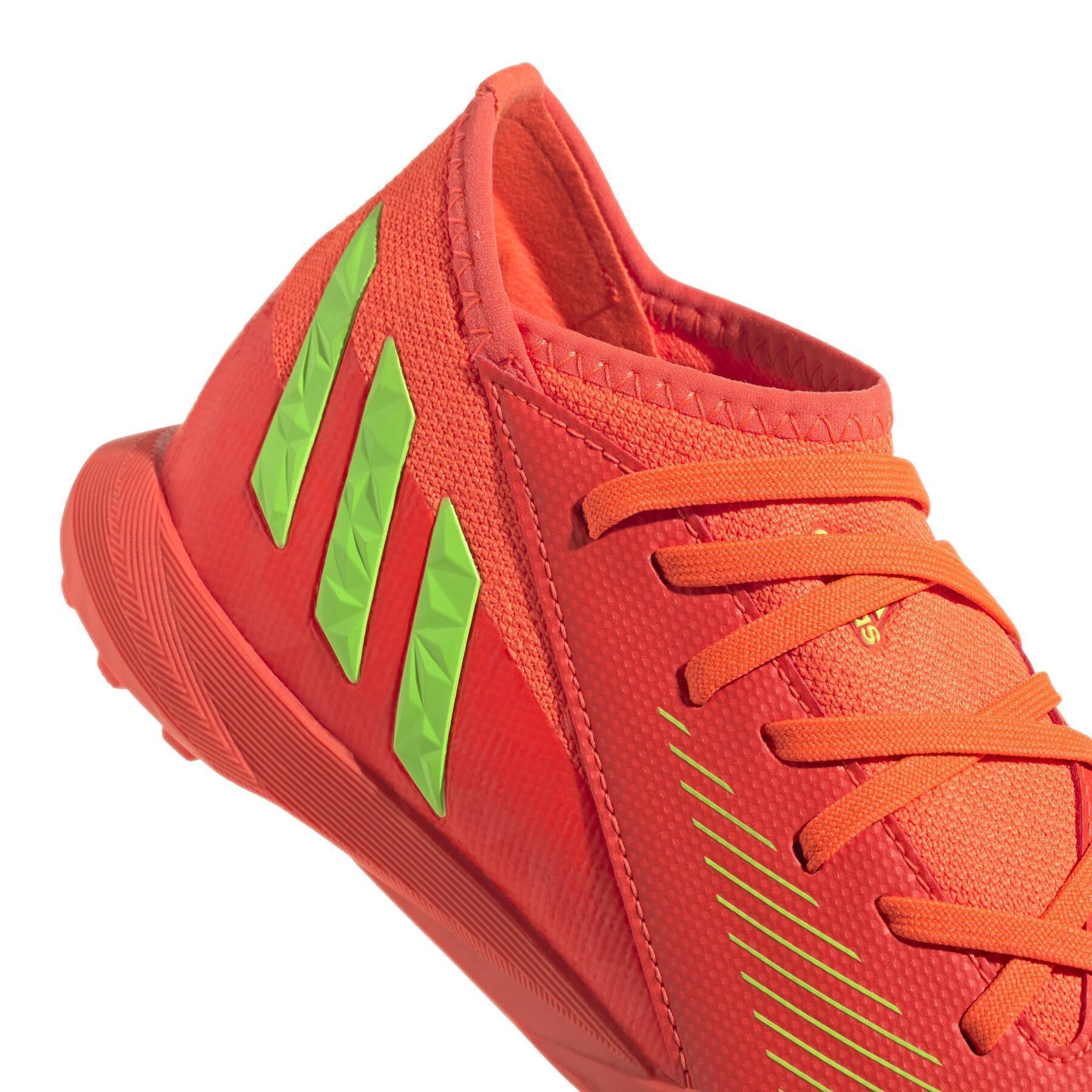 Dziecięce buty piłkarskie adidas Predator Edge.3 Turf - Game Data Pack
