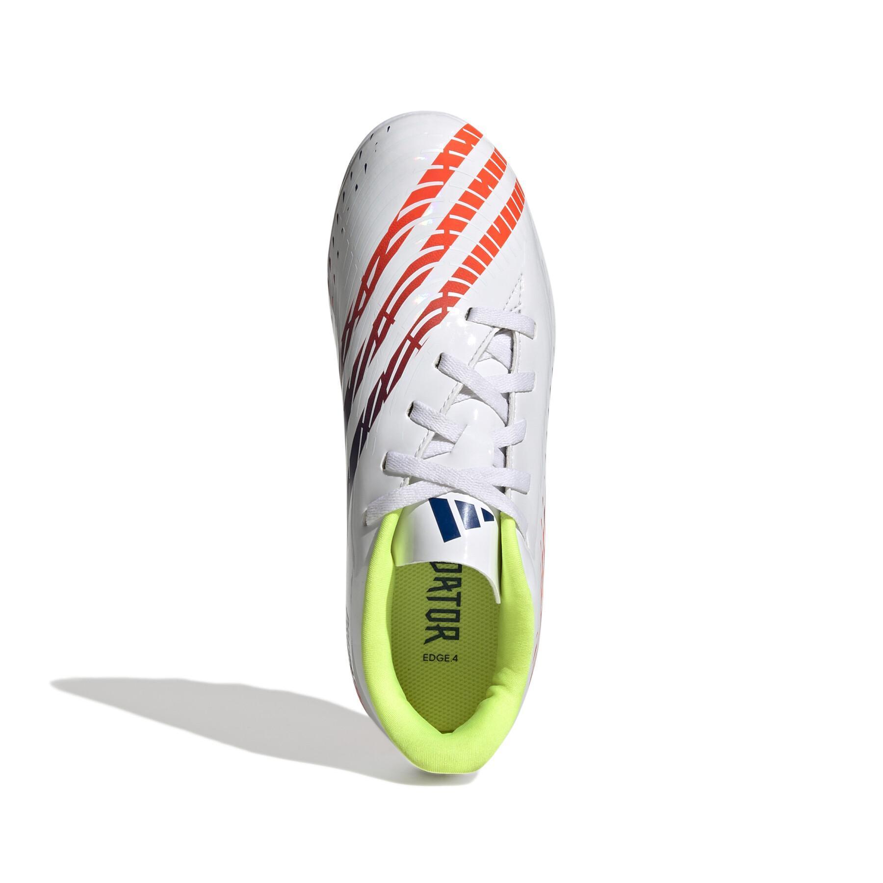 Dziecięce buty piłkarskie adidas Predator Edge.4