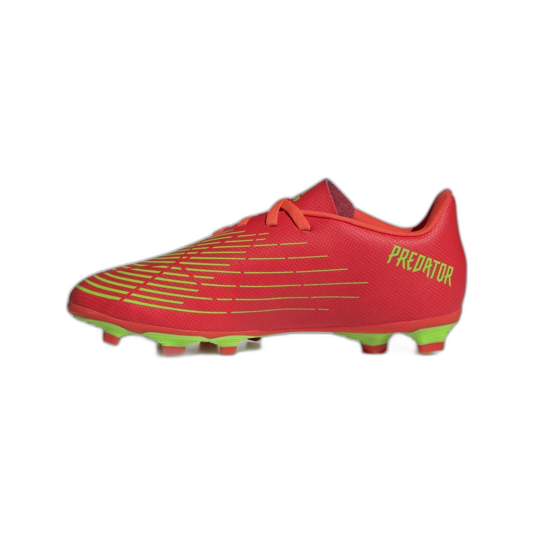 Dziecięce buty piłkarskie adidas Predator Edge.4 FXG - Game Data Pack
