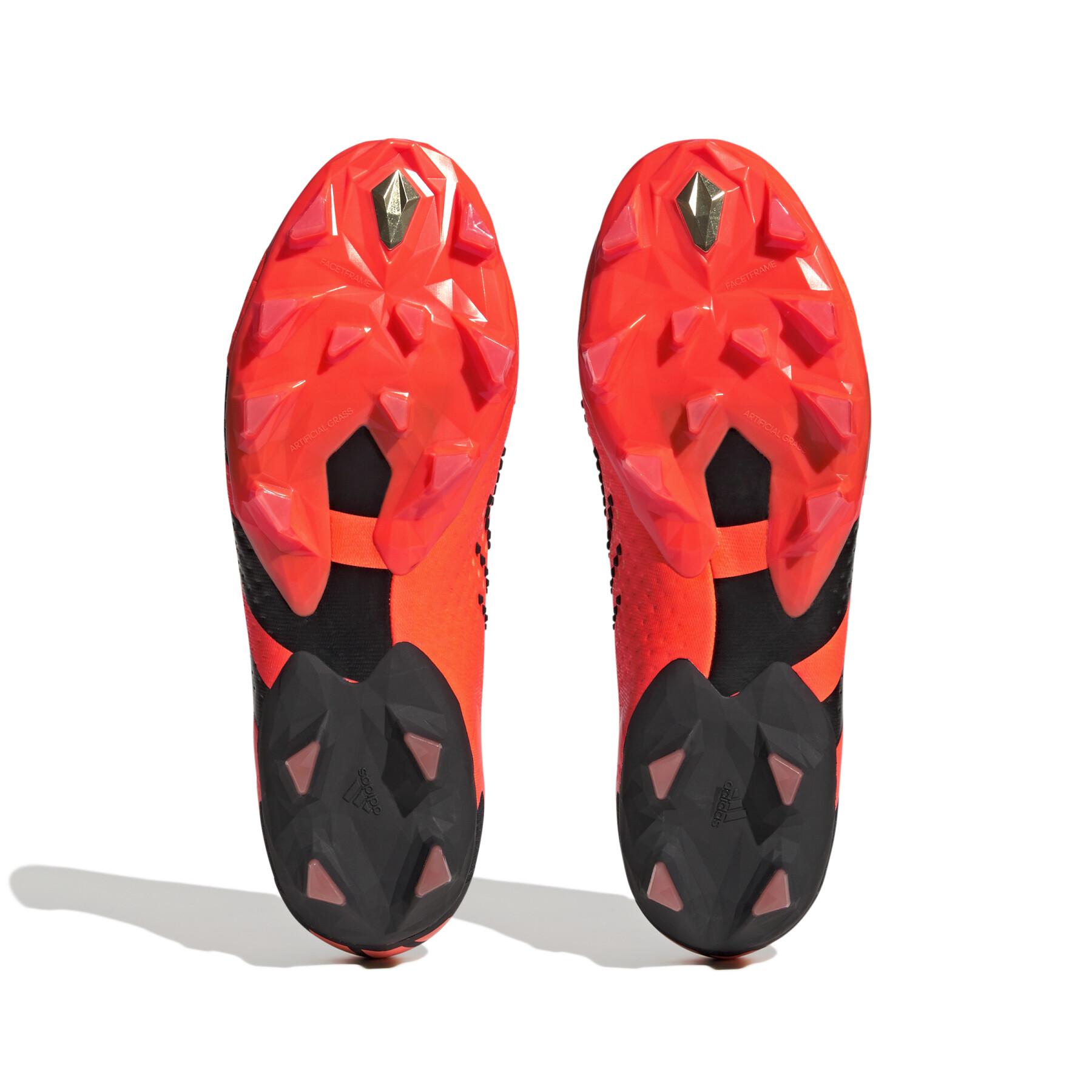 Buty piłkarskie adidas Predator Accuracy.1 AG Heatspawn Pack