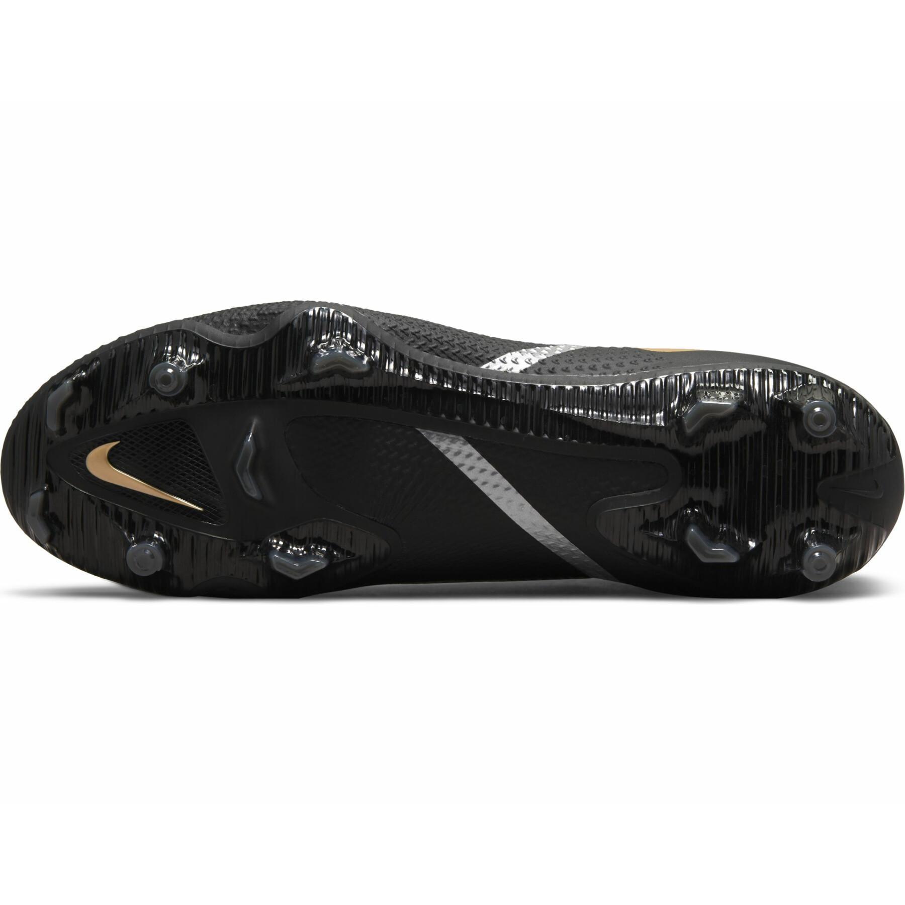 Buty piłkarskie Nike Phantom GT2 Pro Dynamic Fit FG