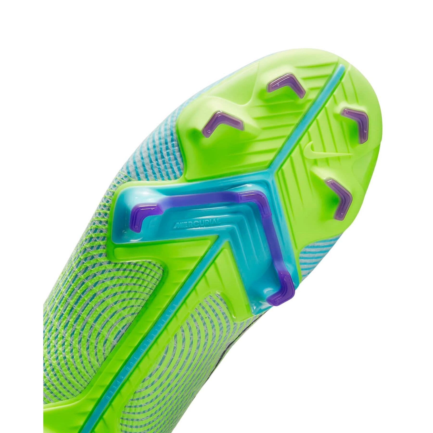 Dziecięce buty piłkarskie Nike Jr Superfly 8 PRO MDS FG