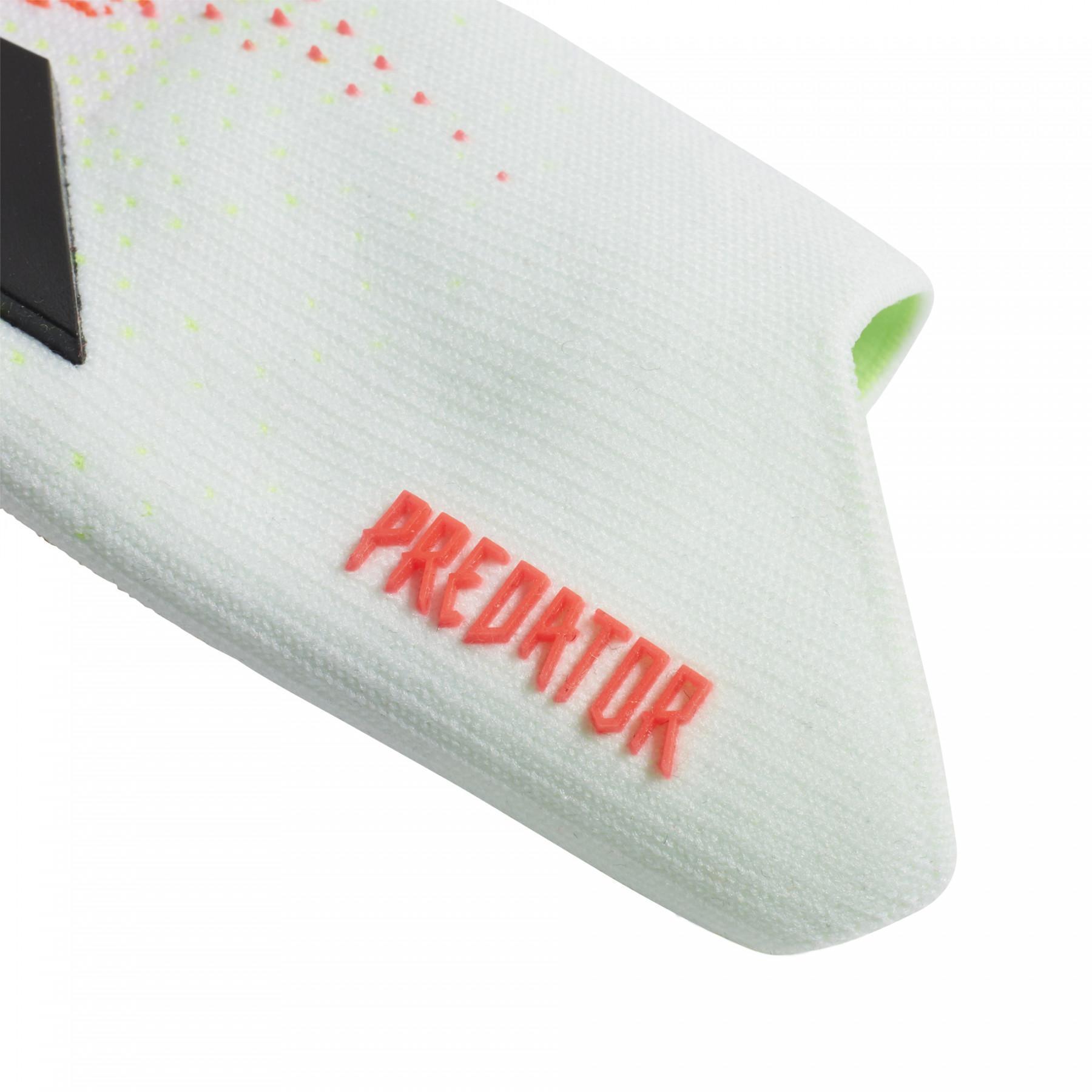 Rękawice bramkarskie adidas Predator 20 Pro Promo