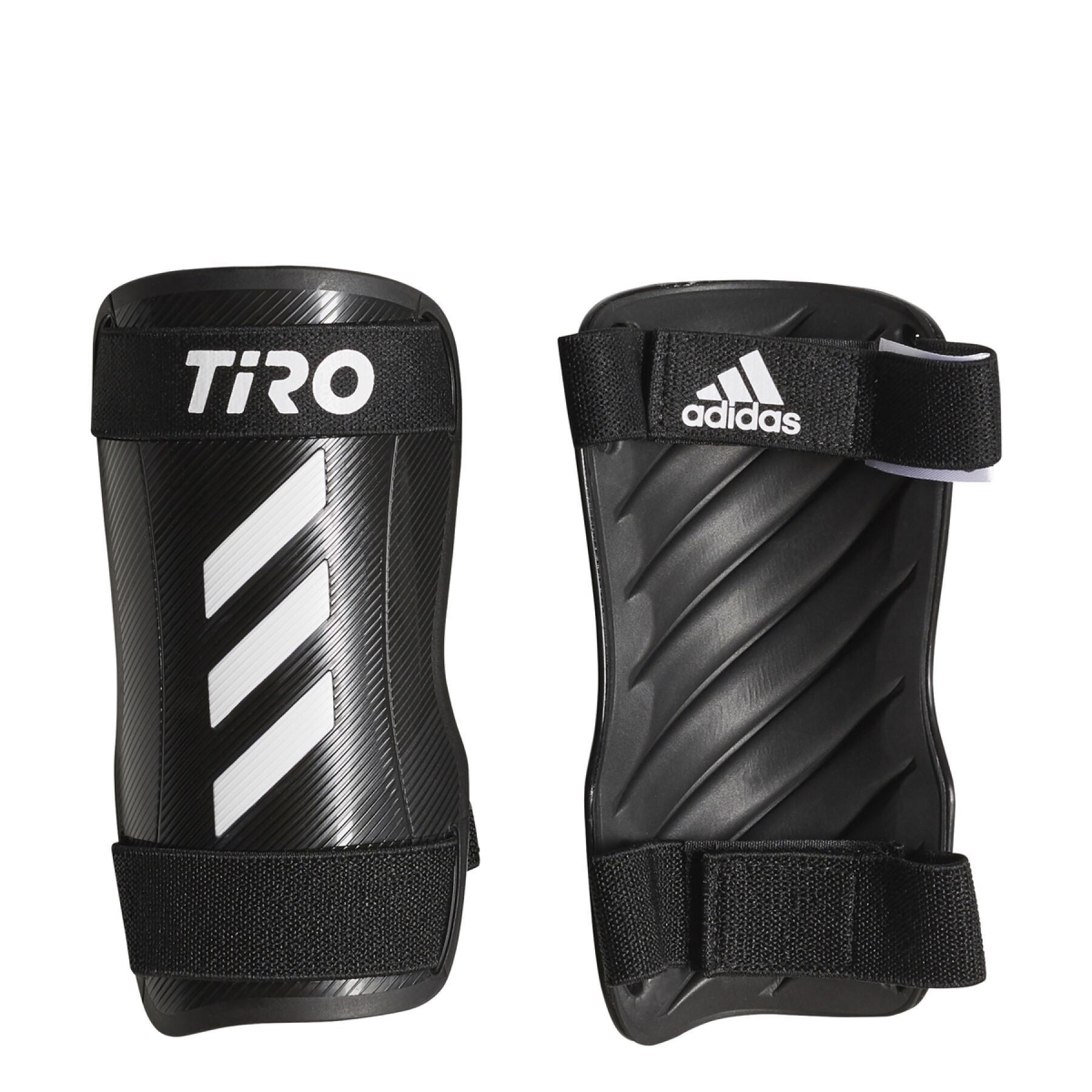 Ochraniacze goleni adidas Tiro Training