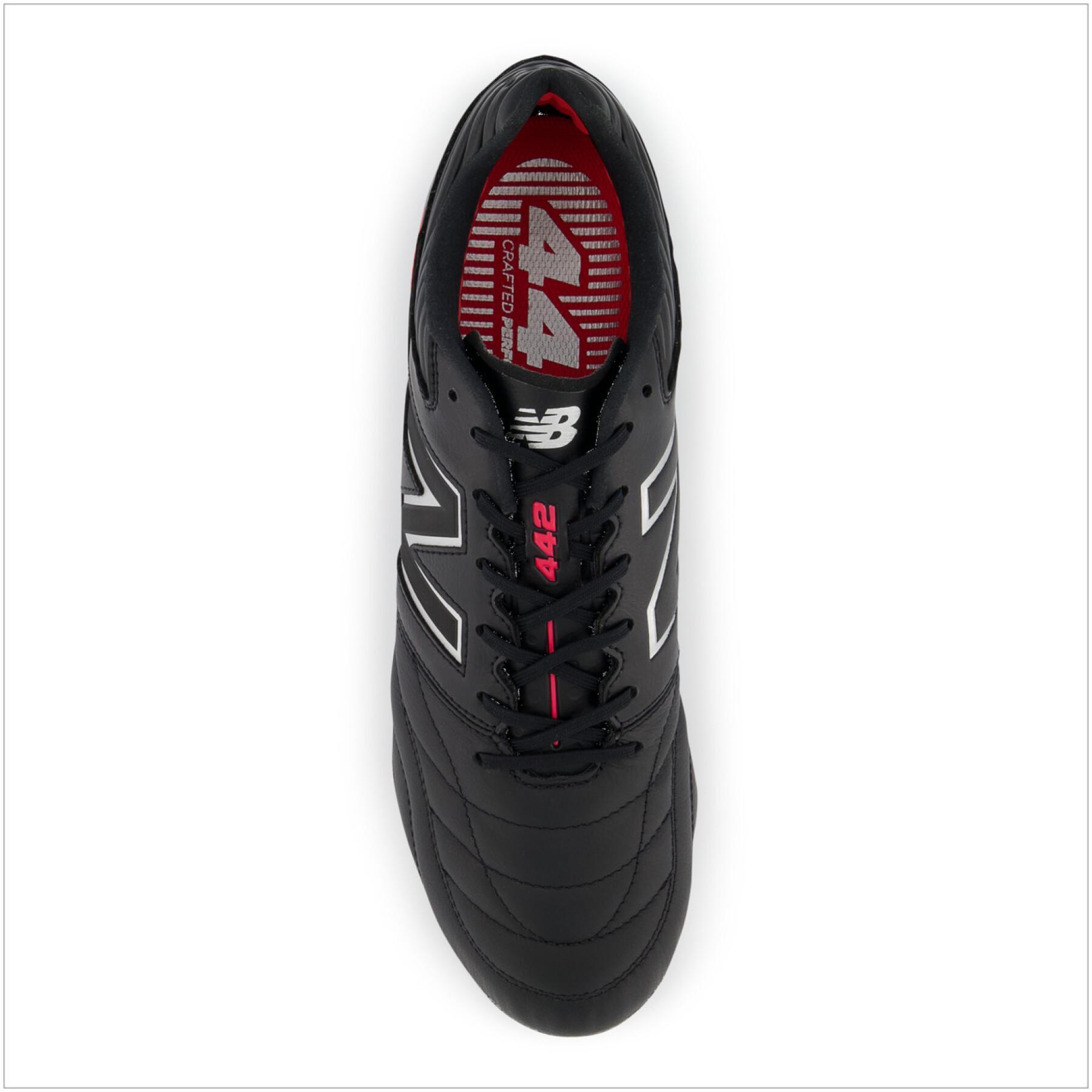 Buty piłkarskie New Balance 442 V2 Pro FG