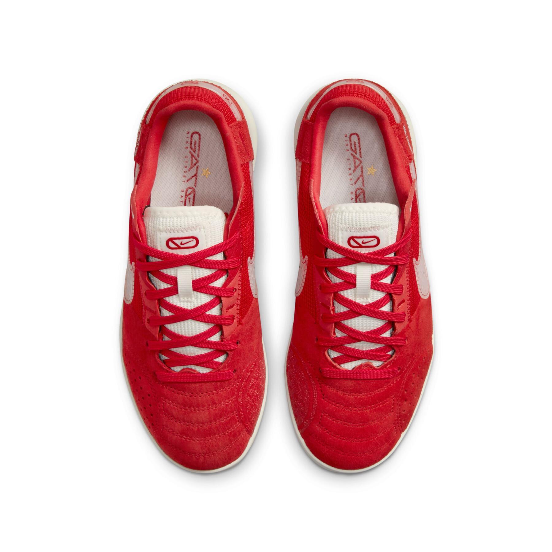 Dziecięce buty piłkarskie Nike Streetgato