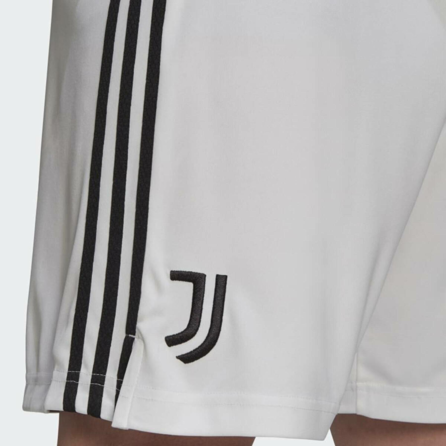 Szorty domowe Juventus 2021/22