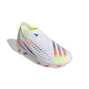 Dziecięce buty piłkarskie adidas Predator Edge.3 Laceless SG