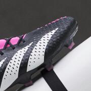 Niskie buty piłkarskie adidas Predator Accuracy.1 - Own your Football